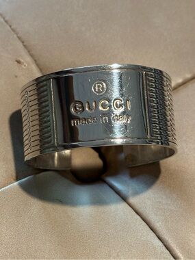 Gucci 925 Sterling Silver Polished Logo Cuff Bracelet
